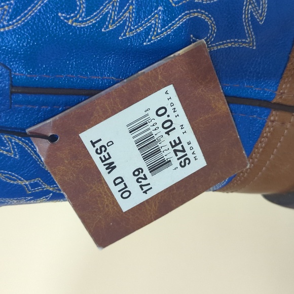 Youth Cowboy Boots - Picture 2 of 9